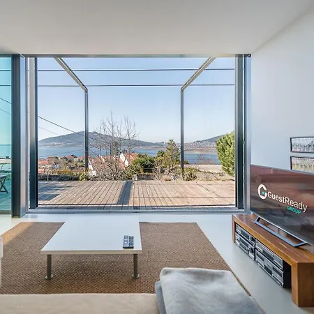 بيت ضيافة Guestready - Lugar Do Monte Seixas كامينيا