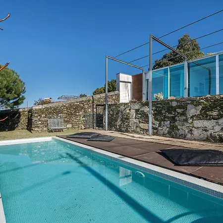 بيت ضيافة Guestready - Lugar Do Monte Seixas كامينيا